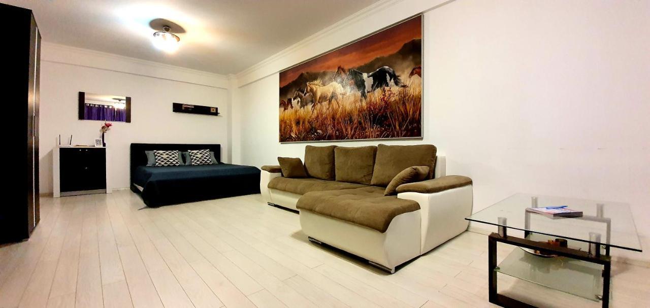 Solid Residence Mamaia Exterior photo